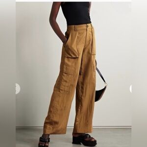 Vince camel colored wide leg cargo pants. Size 4. Worn once